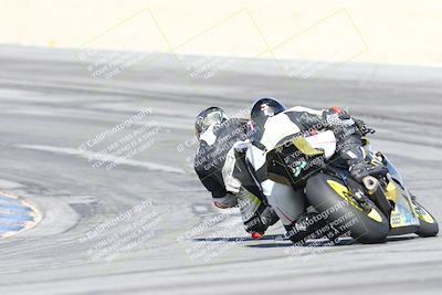 media/Nov-02-2025-CVMA (Sun) [[337aff29ab]]/Race 5-Amateur Formula Middleweight/